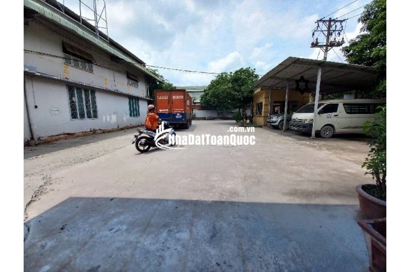 Đất Lớn Quốc Lộ 1A ( QL1A ) Có nhà xưởng 16400 m2, Phường Tân Thớ Nhất Quận 12, Giá tốt, cách  mặt tiền 100 m